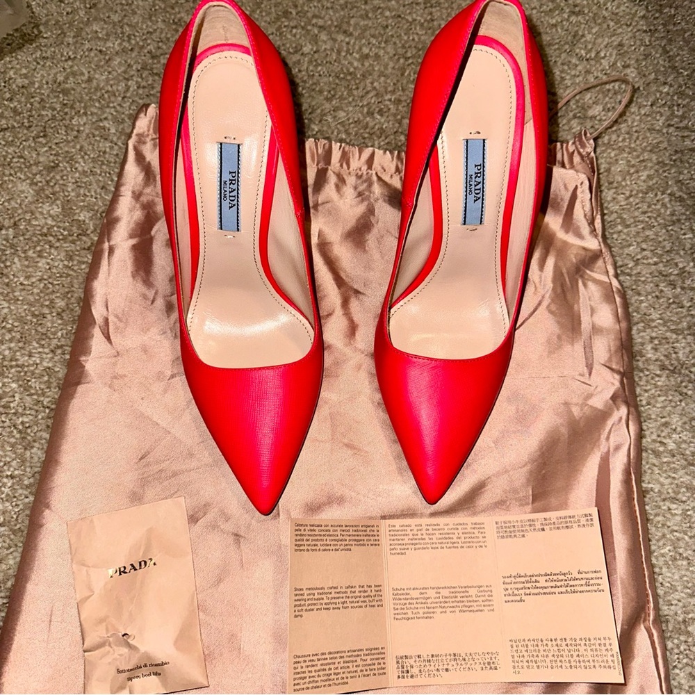 PRADA Leather Pumps - Picture 8 of 16